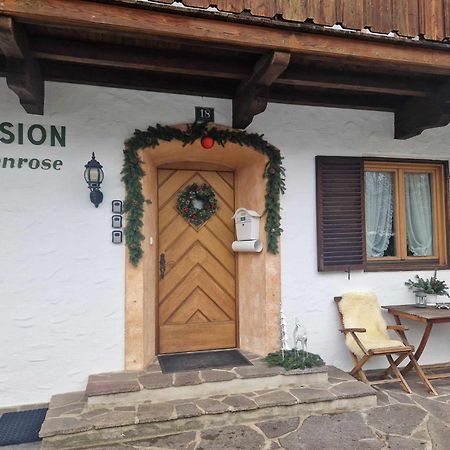 Pension Alpenrose Kitzbuhel Exterior photo