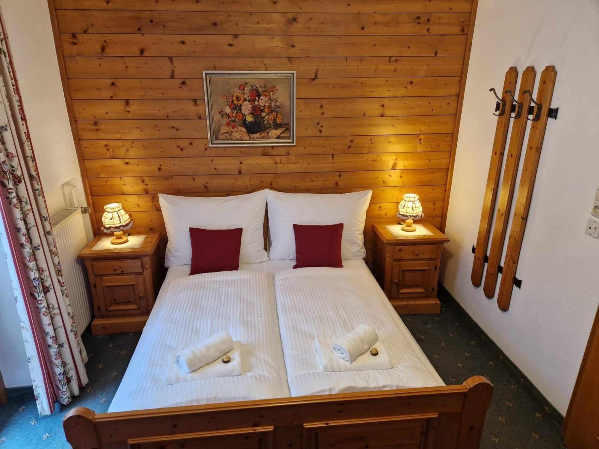 Pension Alpenrose Kitzbuhel Exterior photo